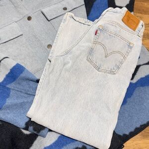 Levi’s Premium Denim  Jeans 27 Blue Ribcage Ankle Straight Light 501 Button Fly